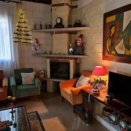 House Of Roses 利马索尔