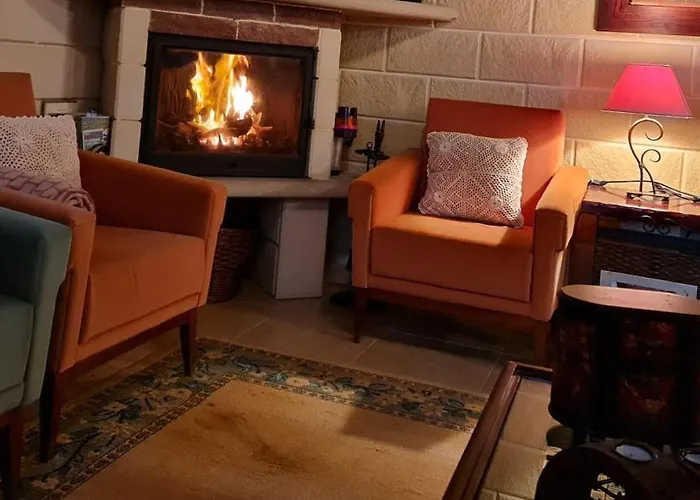 House Of Roses * Lemesos